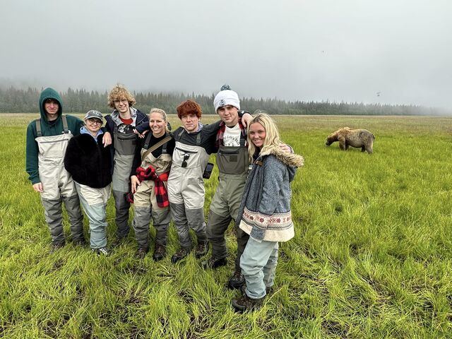 bear viewing tours in alaska